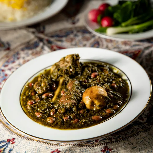 خورش قورمه‌سبزی